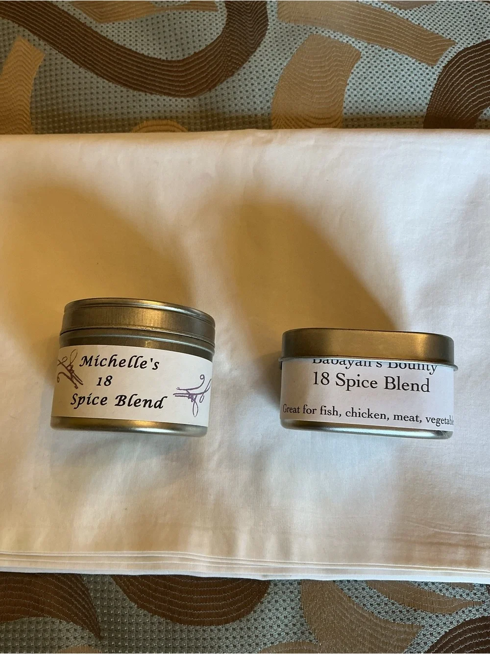 Michelle’s 18 Spice Blend Tin - Silver